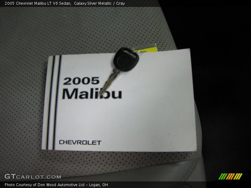 Galaxy Silver Metallic / Gray 2005 Chevrolet Malibu LT V6 Sedan