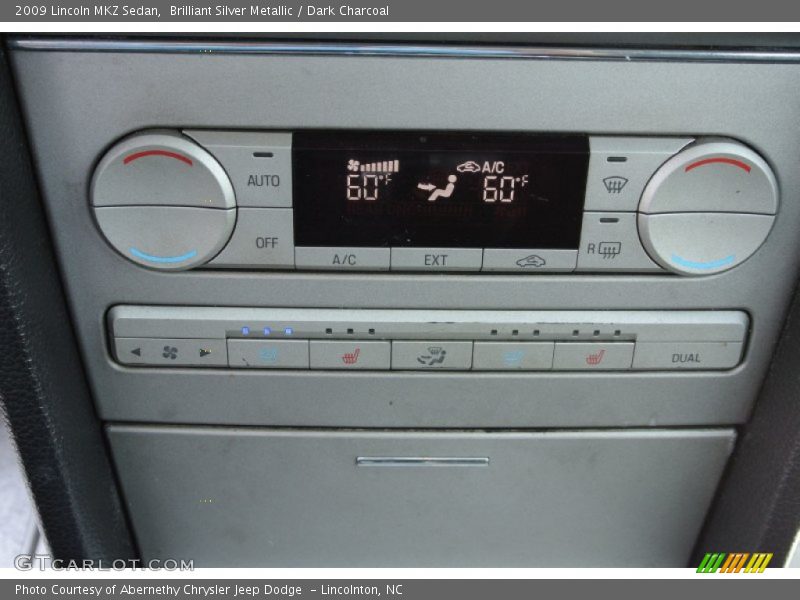 Controls of 2009 MKZ Sedan