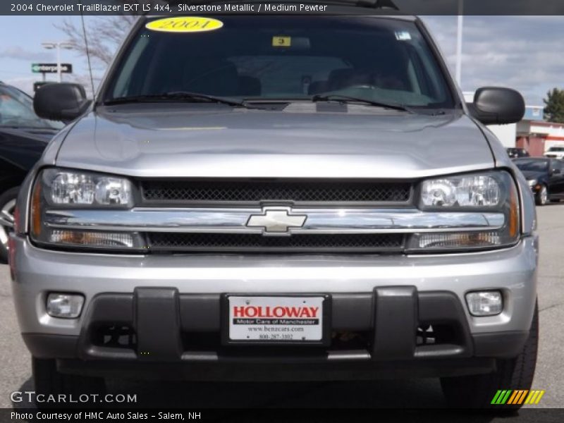 Silverstone Metallic / Medium Pewter 2004 Chevrolet TrailBlazer EXT LS 4x4