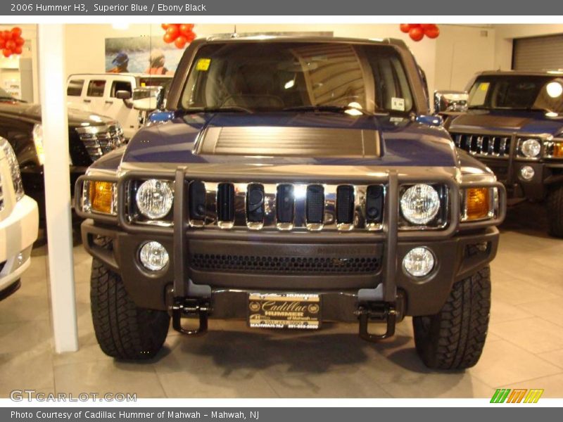 Superior Blue / Ebony Black 2006 Hummer H3