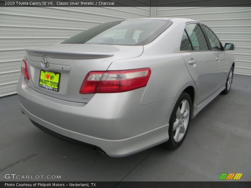 Classic Silver Metallic / Charcoal 2009 Toyota Camry SE V6