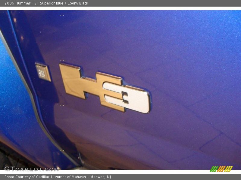 Superior Blue / Ebony Black 2006 Hummer H3