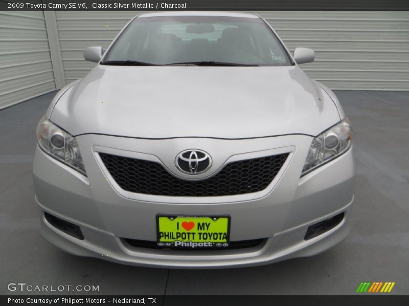 Classic Silver Metallic / Charcoal 2009 Toyota Camry SE V6