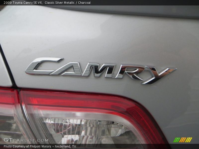 Classic Silver Metallic / Charcoal 2009 Toyota Camry SE V6