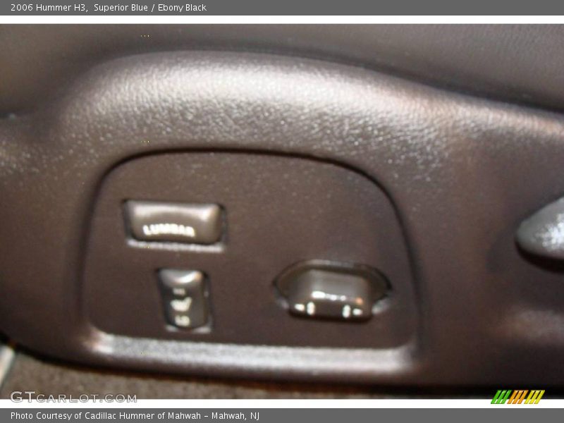 Superior Blue / Ebony Black 2006 Hummer H3