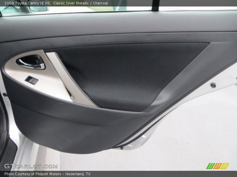 Classic Silver Metallic / Charcoal 2009 Toyota Camry SE V6
