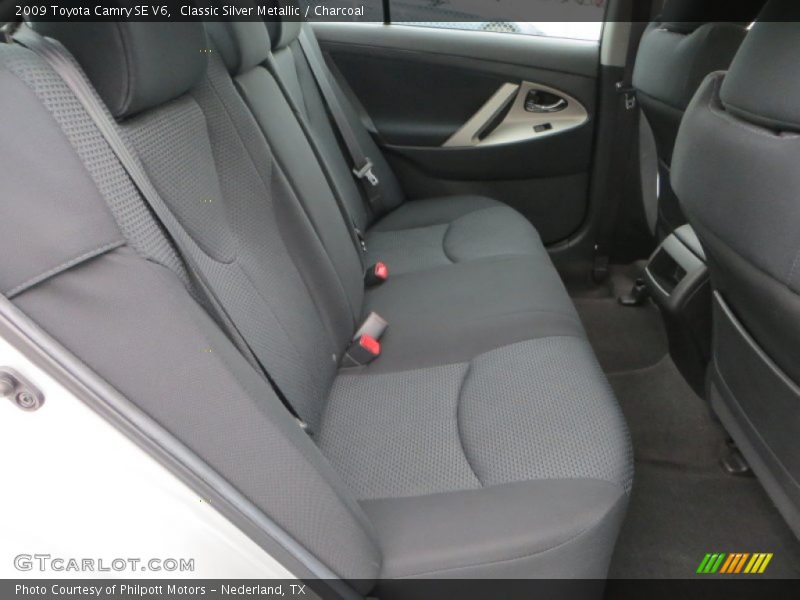 Classic Silver Metallic / Charcoal 2009 Toyota Camry SE V6