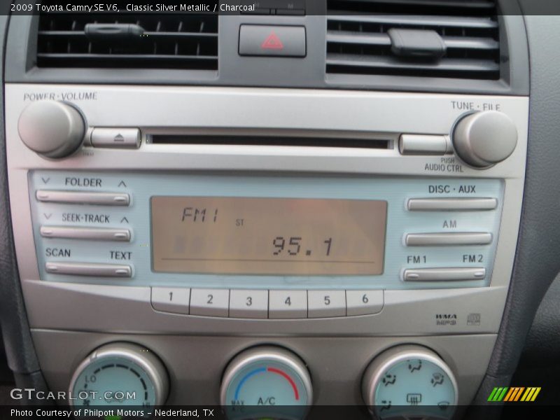 Classic Silver Metallic / Charcoal 2009 Toyota Camry SE V6