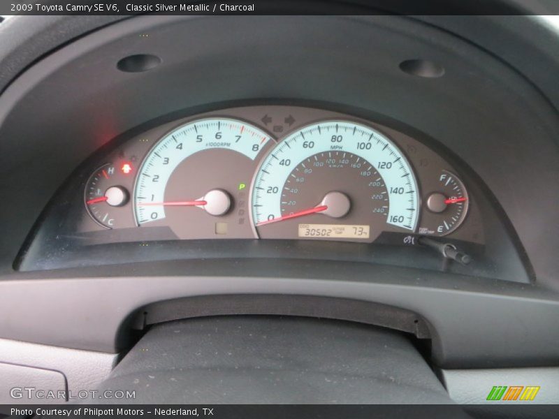 Classic Silver Metallic / Charcoal 2009 Toyota Camry SE V6