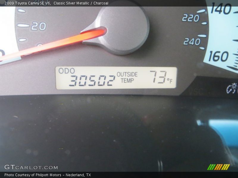 Classic Silver Metallic / Charcoal 2009 Toyota Camry SE V6