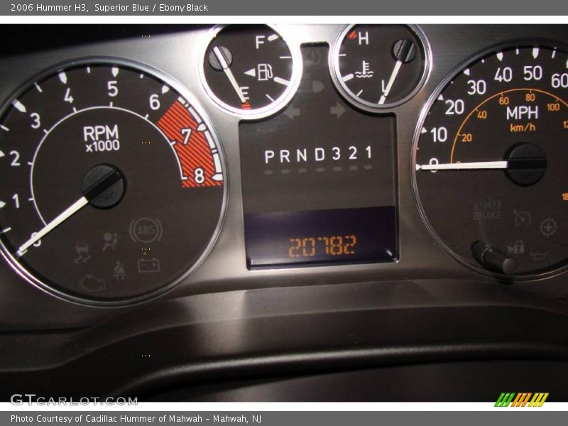 Superior Blue / Ebony Black 2006 Hummer H3