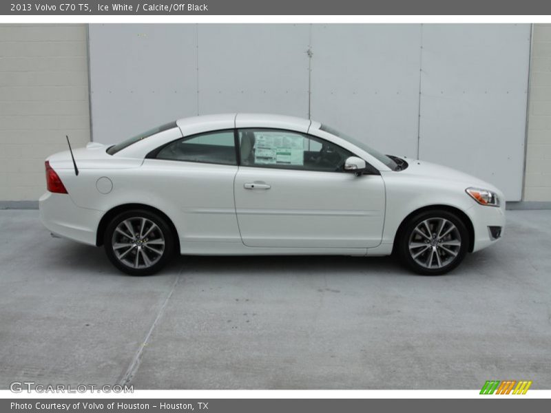 Ice White / Calcite/Off Black 2013 Volvo C70 T5