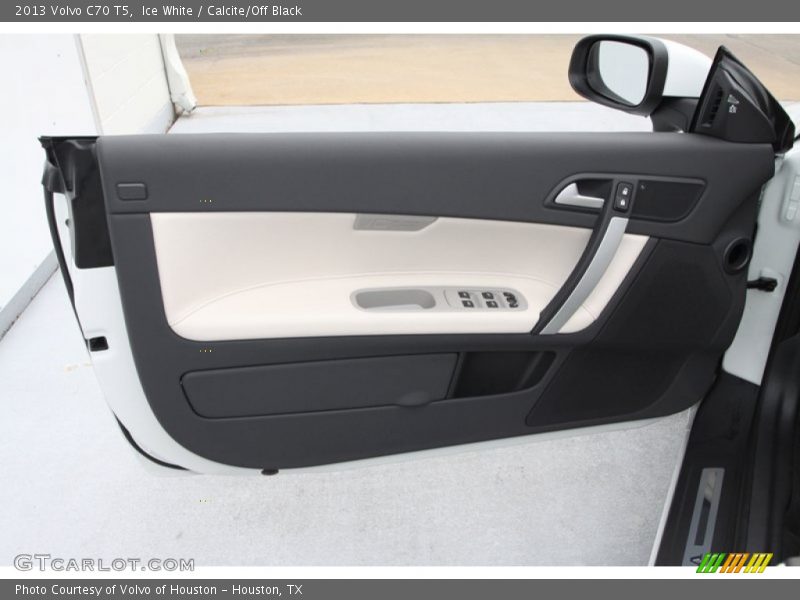 Ice White / Calcite/Off Black 2013 Volvo C70 T5