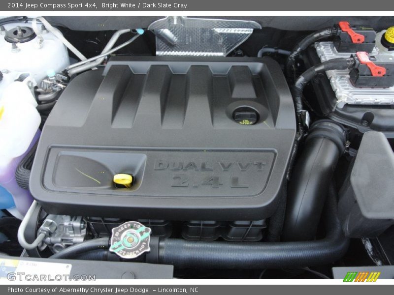 Bright White / Dark Slate Gray 2014 Jeep Compass Sport 4x4