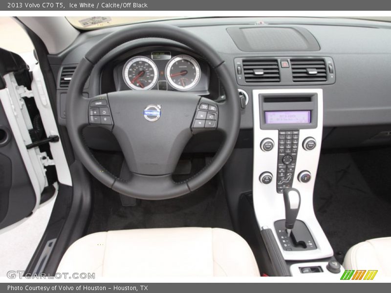 Ice White / Calcite/Off Black 2013 Volvo C70 T5