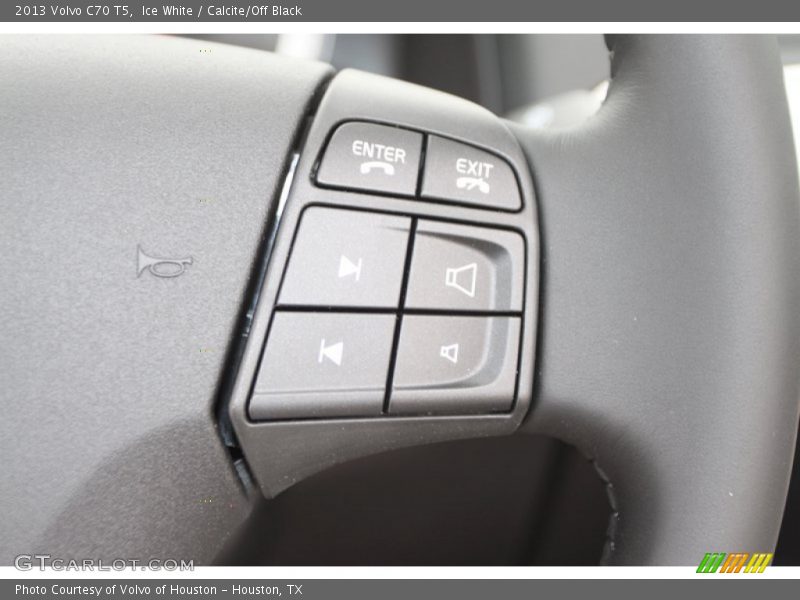 Ice White / Calcite/Off Black 2013 Volvo C70 T5