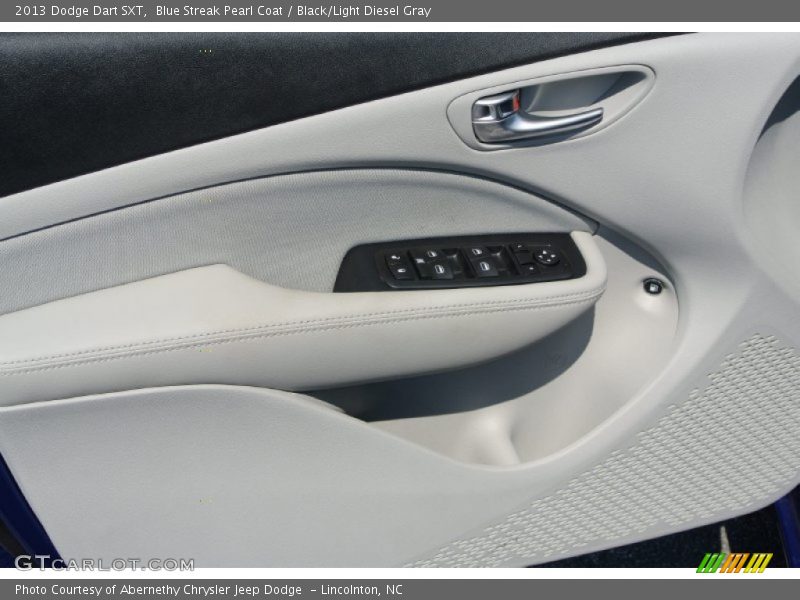 Blue Streak Pearl Coat / Black/Light Diesel Gray 2013 Dodge Dart SXT