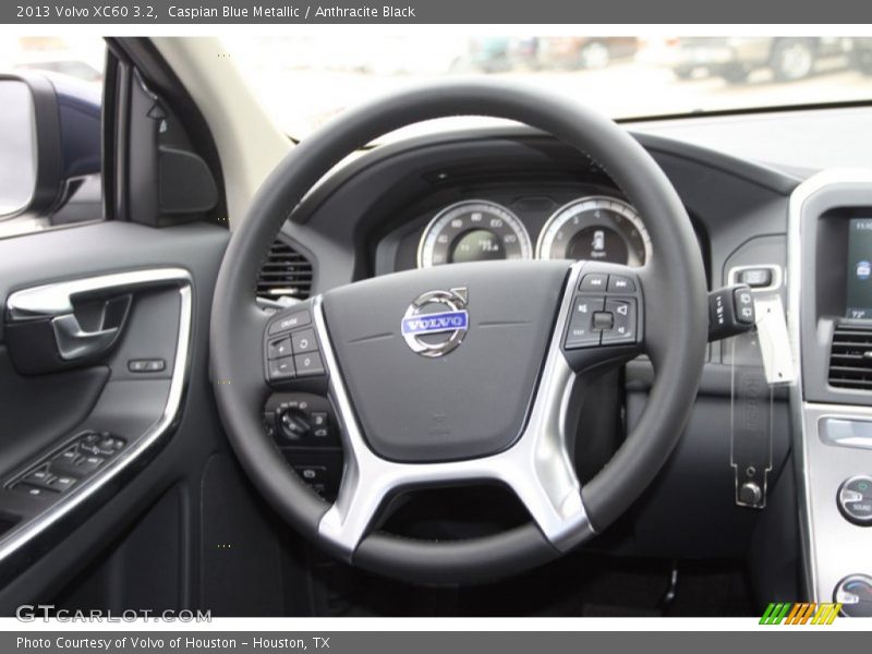  2013 XC60 3.2 Steering Wheel