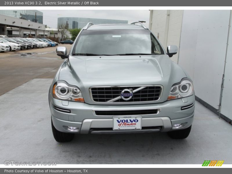 Electric Silver Metallic / Off Black 2013 Volvo XC90 3.2