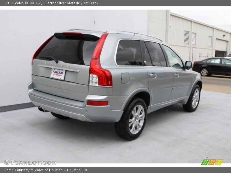 Electric Silver Metallic / Off Black 2013 Volvo XC90 3.2