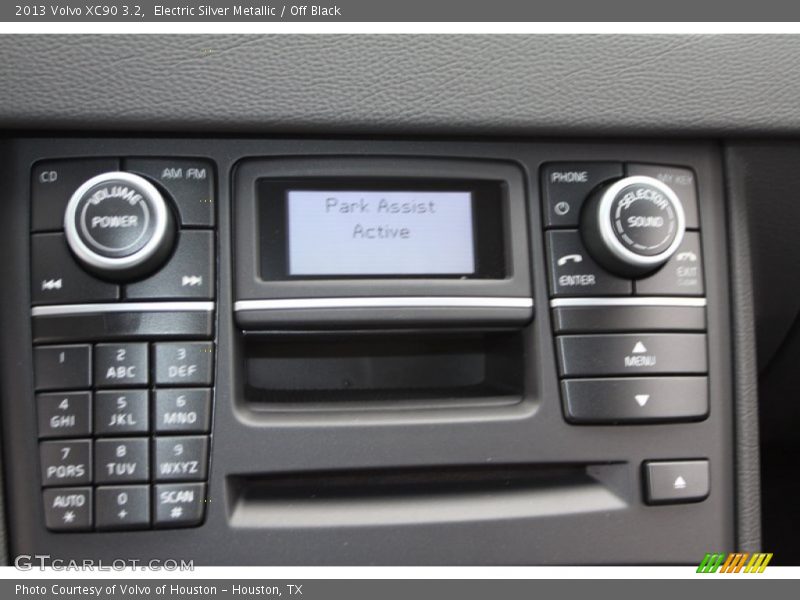 Electric Silver Metallic / Off Black 2013 Volvo XC90 3.2