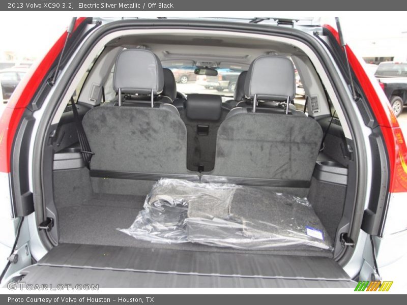 Electric Silver Metallic / Off Black 2013 Volvo XC90 3.2