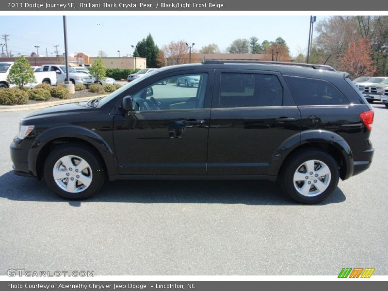 Brilliant Black Crystal Pearl / Black/Light Frost Beige 2013 Dodge Journey SE