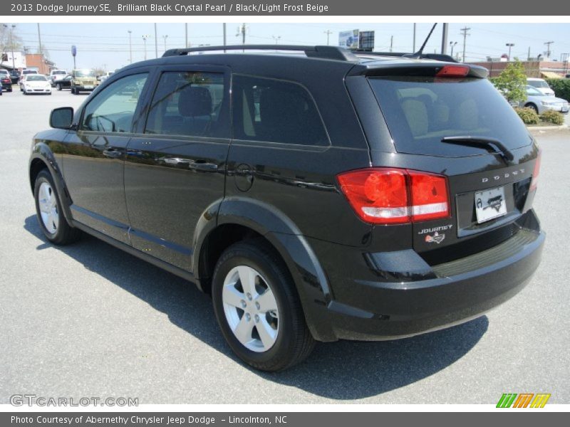 Brilliant Black Crystal Pearl / Black/Light Frost Beige 2013 Dodge Journey SE