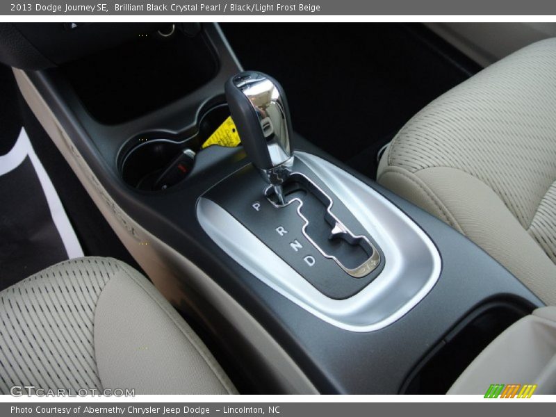 Brilliant Black Crystal Pearl / Black/Light Frost Beige 2013 Dodge Journey SE
