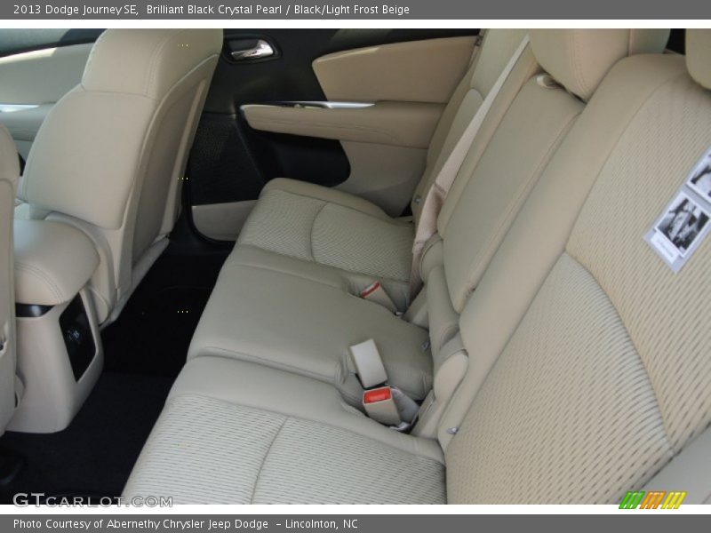 Brilliant Black Crystal Pearl / Black/Light Frost Beige 2013 Dodge Journey SE
