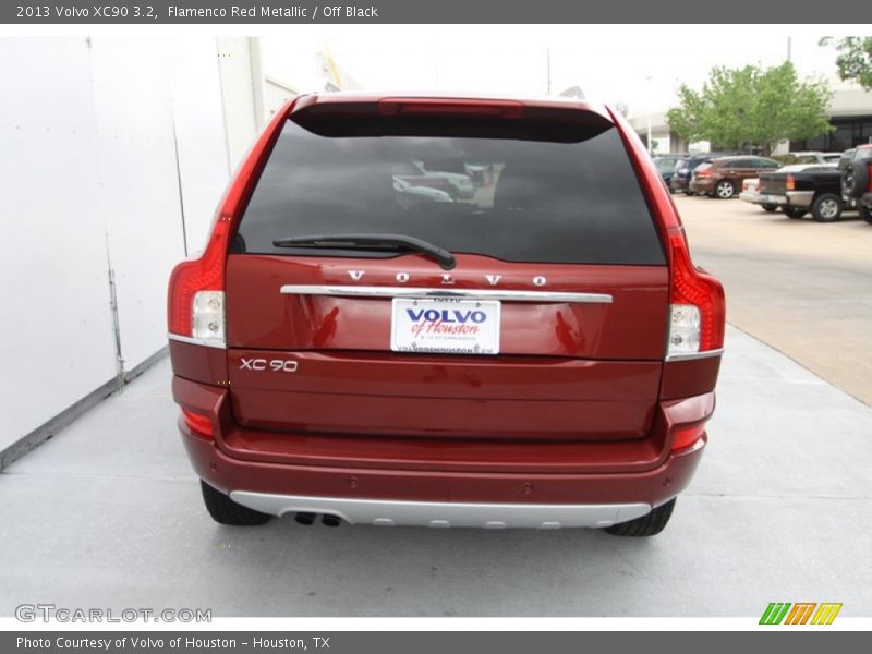 Flamenco Red Metallic / Off Black 2013 Volvo XC90 3.2