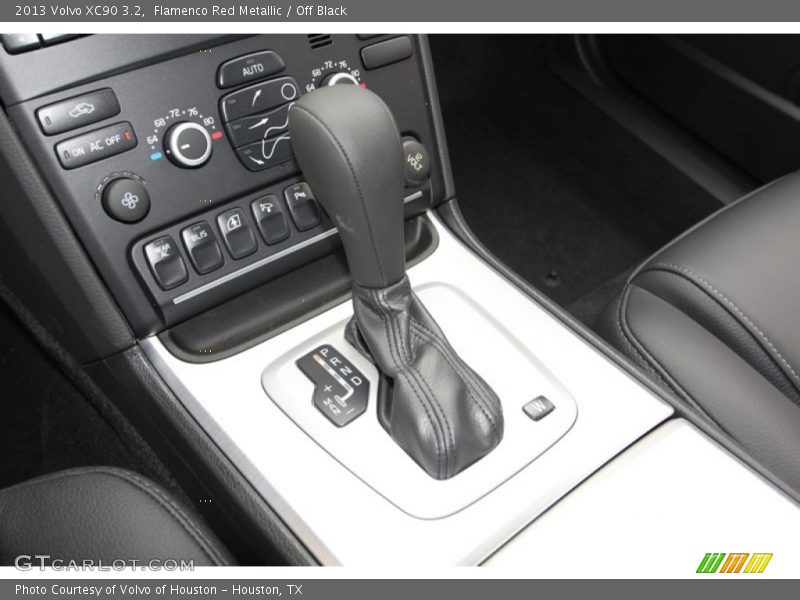 Flamenco Red Metallic / Off Black 2013 Volvo XC90 3.2