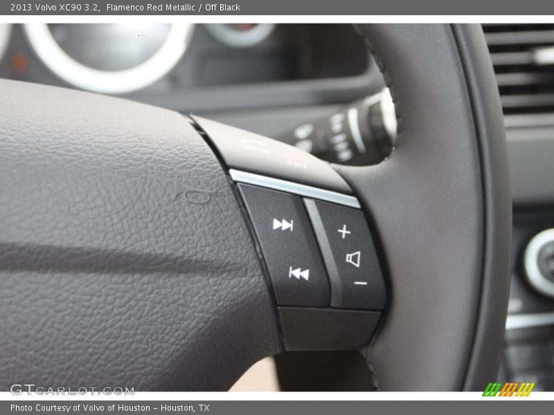 Flamenco Red Metallic / Off Black 2013 Volvo XC90 3.2