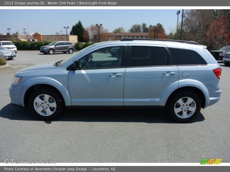 Winter Chill Pearl / Black/Light Frost Beige 2013 Dodge Journey SE