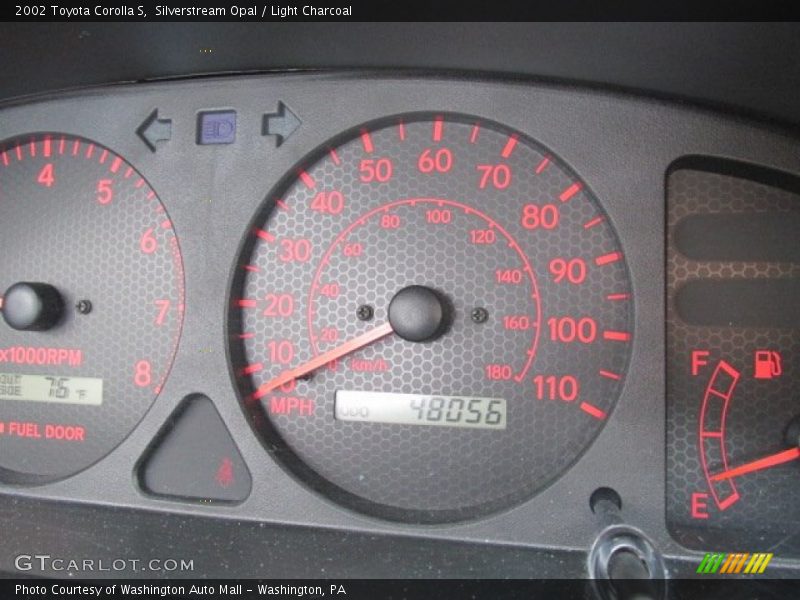 Silverstream Opal / Light Charcoal 2002 Toyota Corolla S