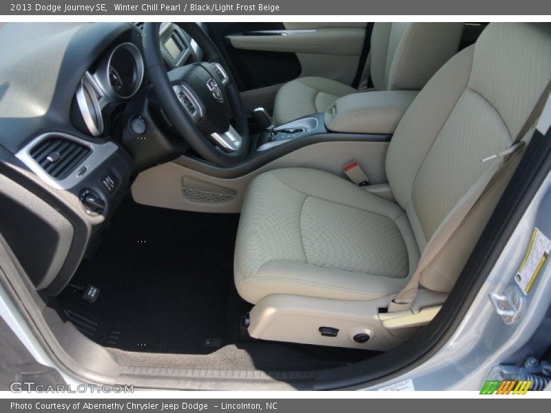 Winter Chill Pearl / Black/Light Frost Beige 2013 Dodge Journey SE
