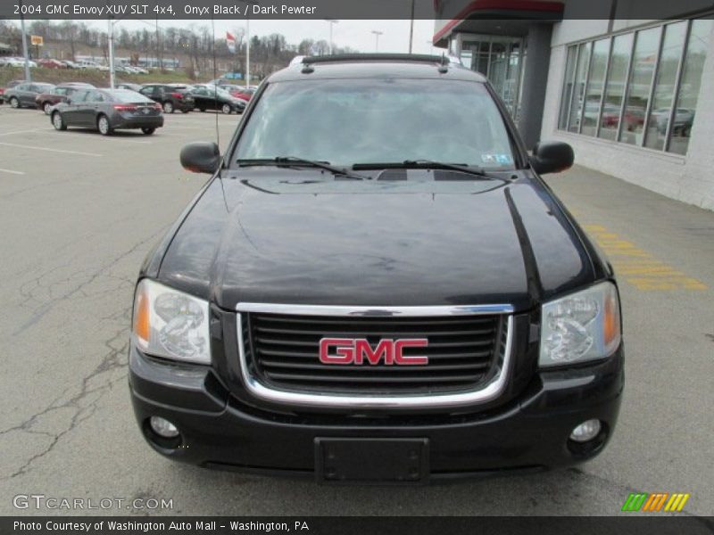 Onyx Black / Dark Pewter 2004 GMC Envoy XUV SLT 4x4