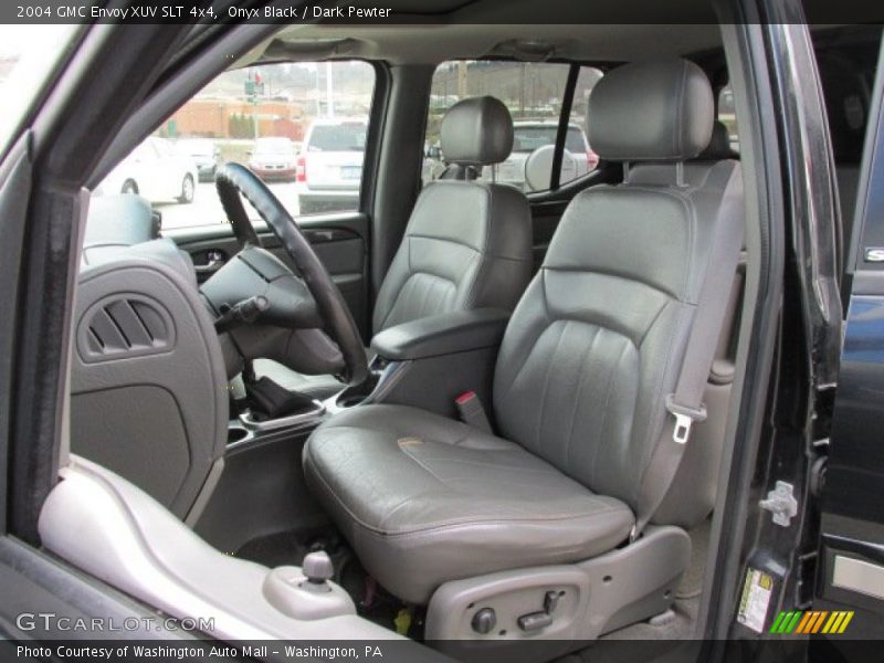 Front Seat of 2004 Envoy XUV SLT 4x4