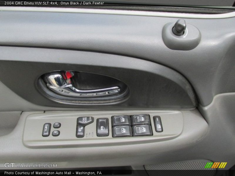 Onyx Black / Dark Pewter 2004 GMC Envoy XUV SLT 4x4