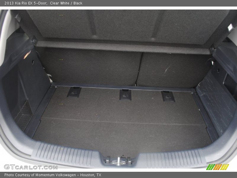  2013 Rio EX 5-Door Trunk