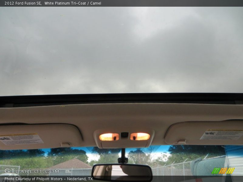 White Platinum Tri-Coat / Camel 2012 Ford Fusion SE