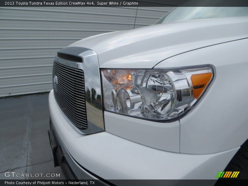Super White / Graphite 2013 Toyota Tundra Texas Edition CrewMax 4x4