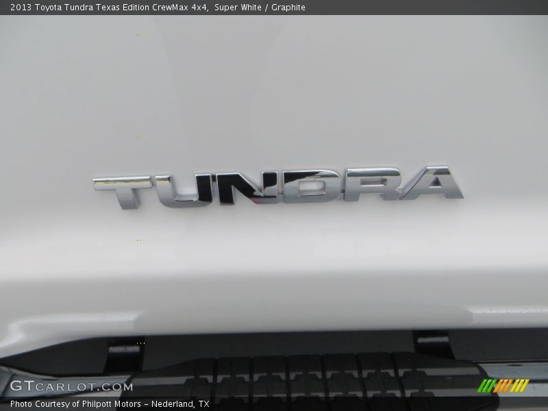 Super White / Graphite 2013 Toyota Tundra Texas Edition CrewMax 4x4