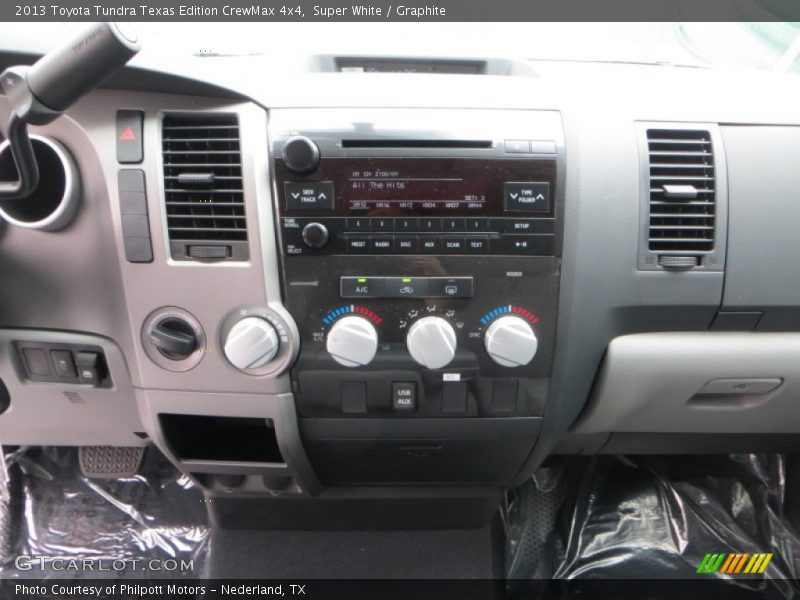 Super White / Graphite 2013 Toyota Tundra Texas Edition CrewMax 4x4