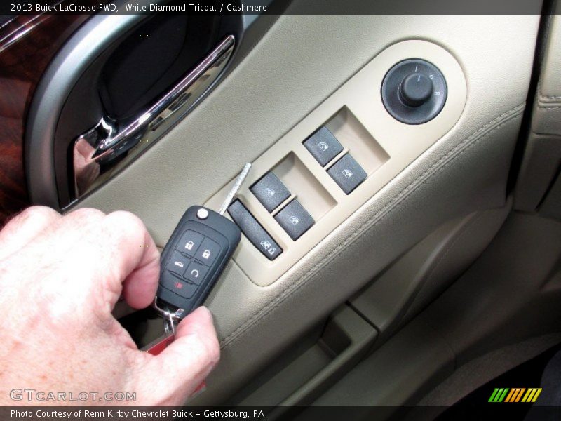 White Diamond Tricoat / Cashmere 2013 Buick LaCrosse FWD
