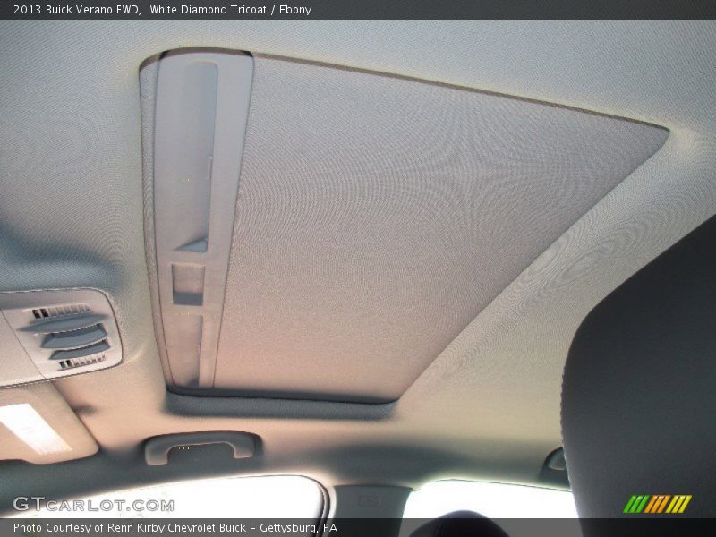 White Diamond Tricoat / Ebony 2013 Buick Verano FWD