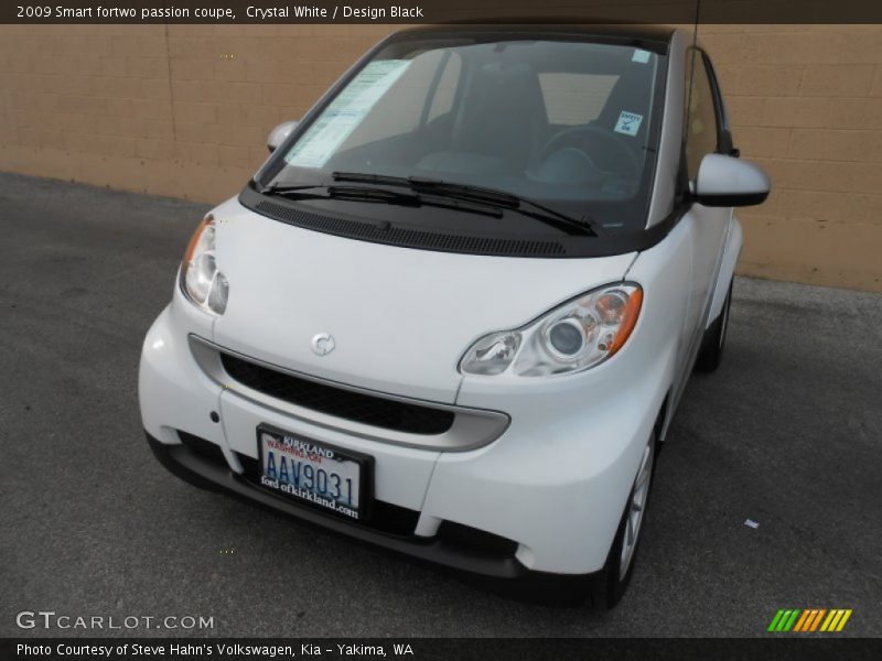 Crystal White / Design Black 2009 Smart fortwo passion coupe
