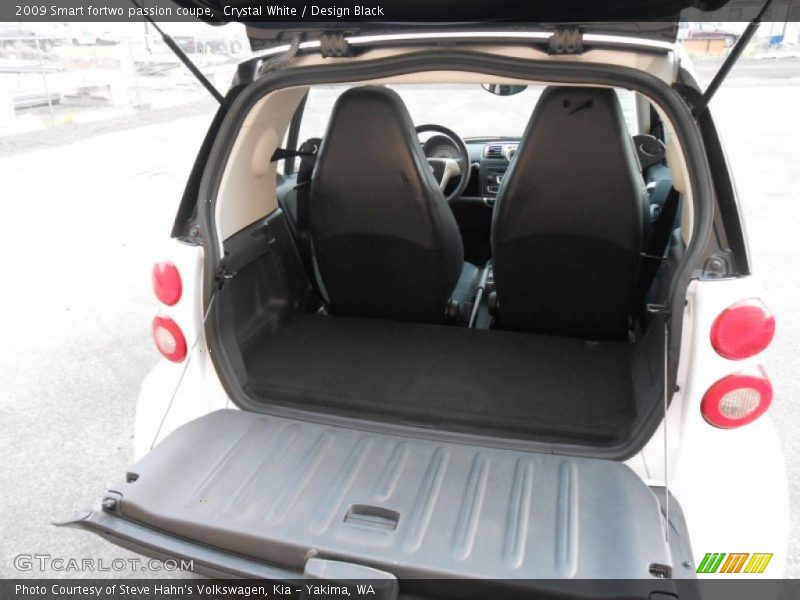 Crystal White / Design Black 2009 Smart fortwo passion coupe