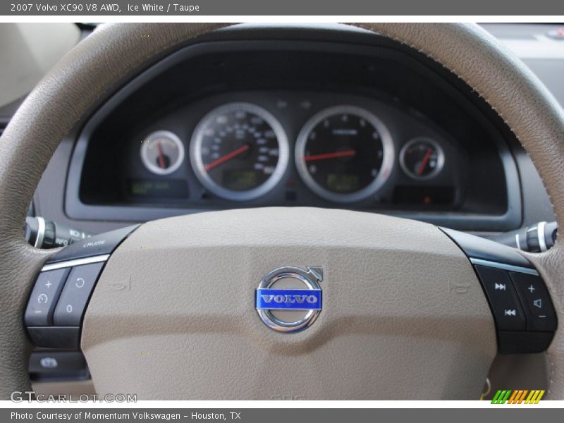 Ice White / Taupe 2007 Volvo XC90 V8 AWD