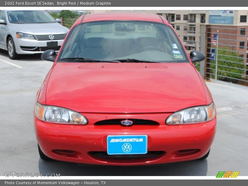 Bright Red / Medium Graphite 2002 Ford Escort SE Sedan